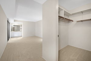 1049_Northoak-49