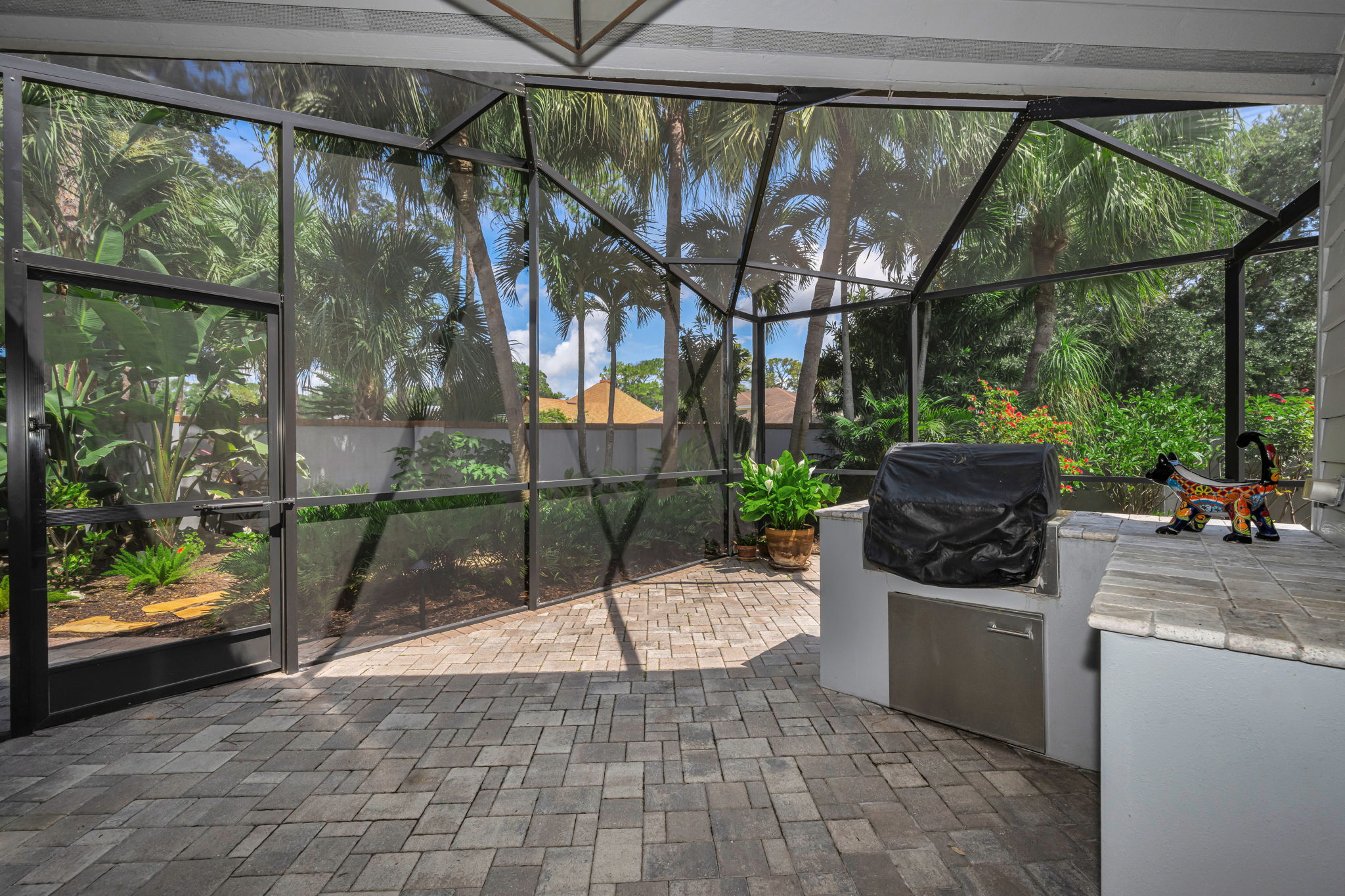 Lanai 2