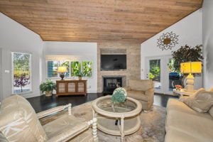 Living Room 4