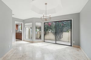 E Fanfol Ln-1504-007.jpg