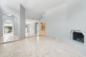 E Fanfol Ln-1504-011.jpg