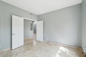 E Fanfol Ln-1504-026.jpg