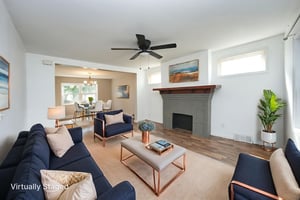 DSC01433 virtually staged.jpeg