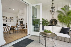 Screened-in Porch