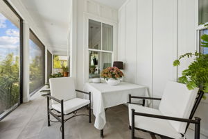 Screened-in Porch