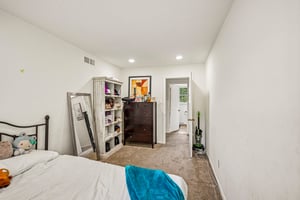 Chestnut Ave-S0408-027.jpg