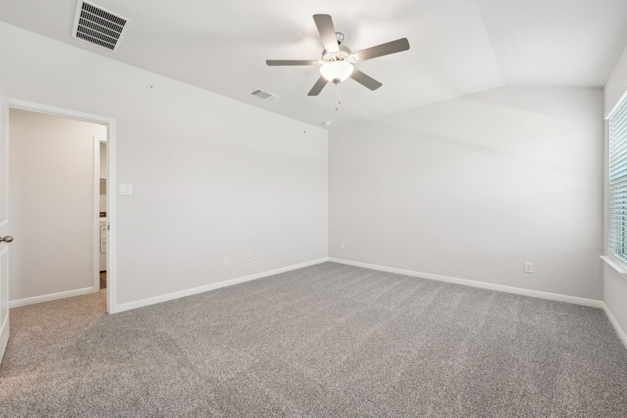Austin - Waterstone Village - 105 Cinnabar Ln 2 Kyle TX 78640 - 026