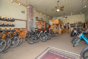 05-Store
