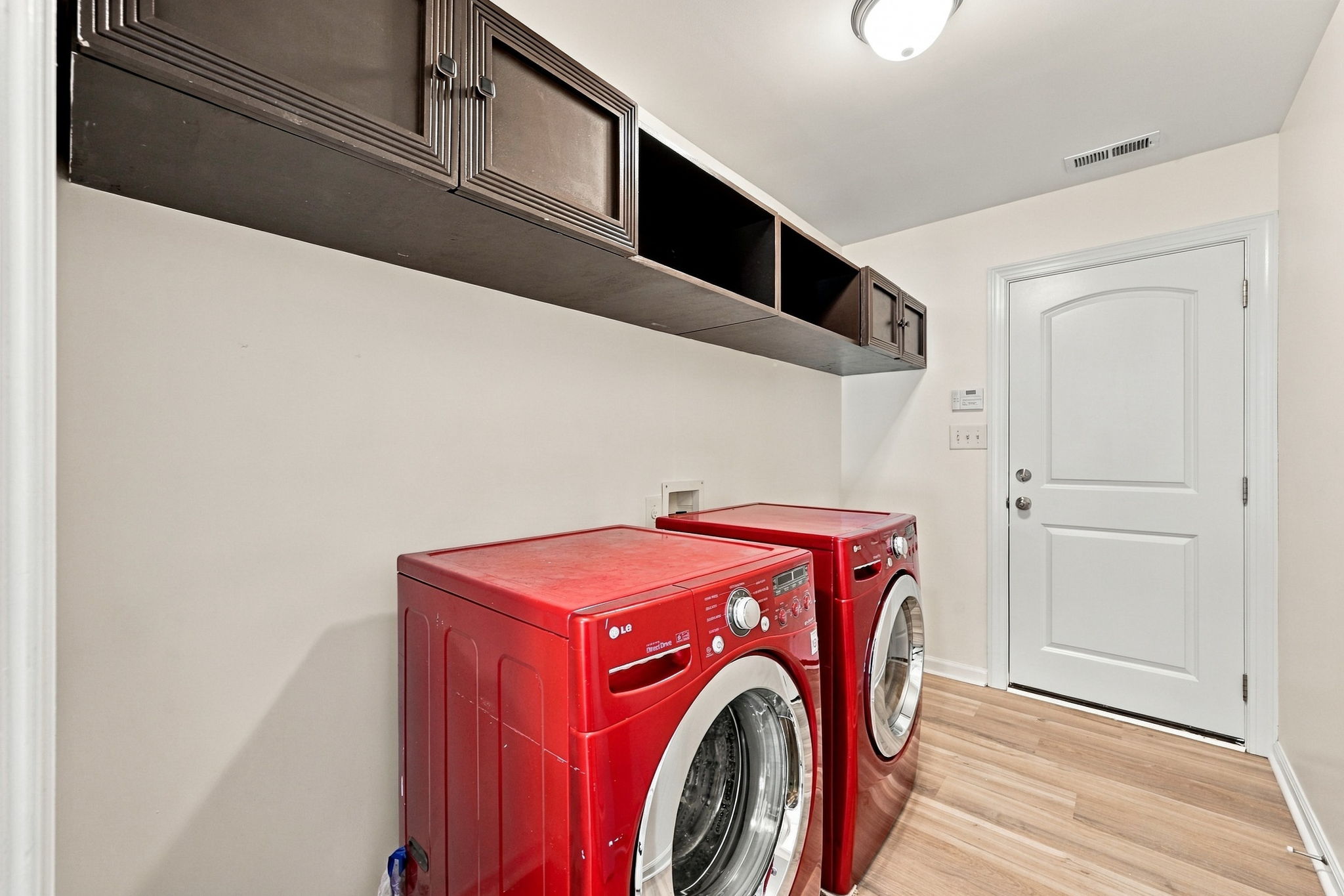  Photo 49