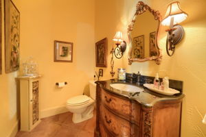  Photo 23