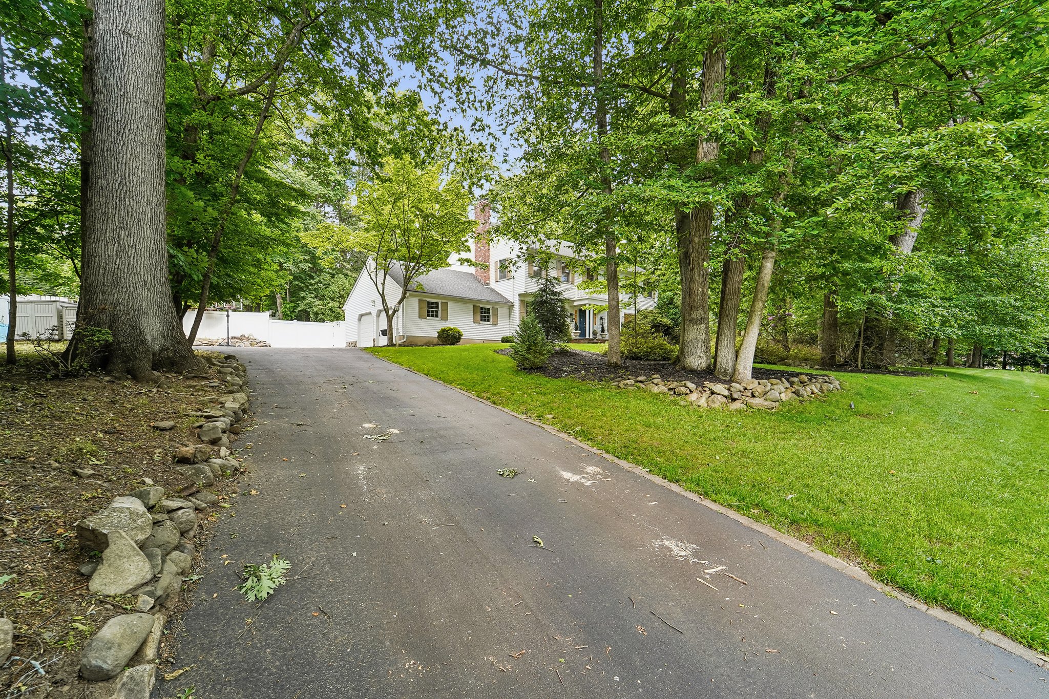 Deerhorn Ct-S0206-002.jpg