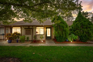 Edgewood Ct - VT-001