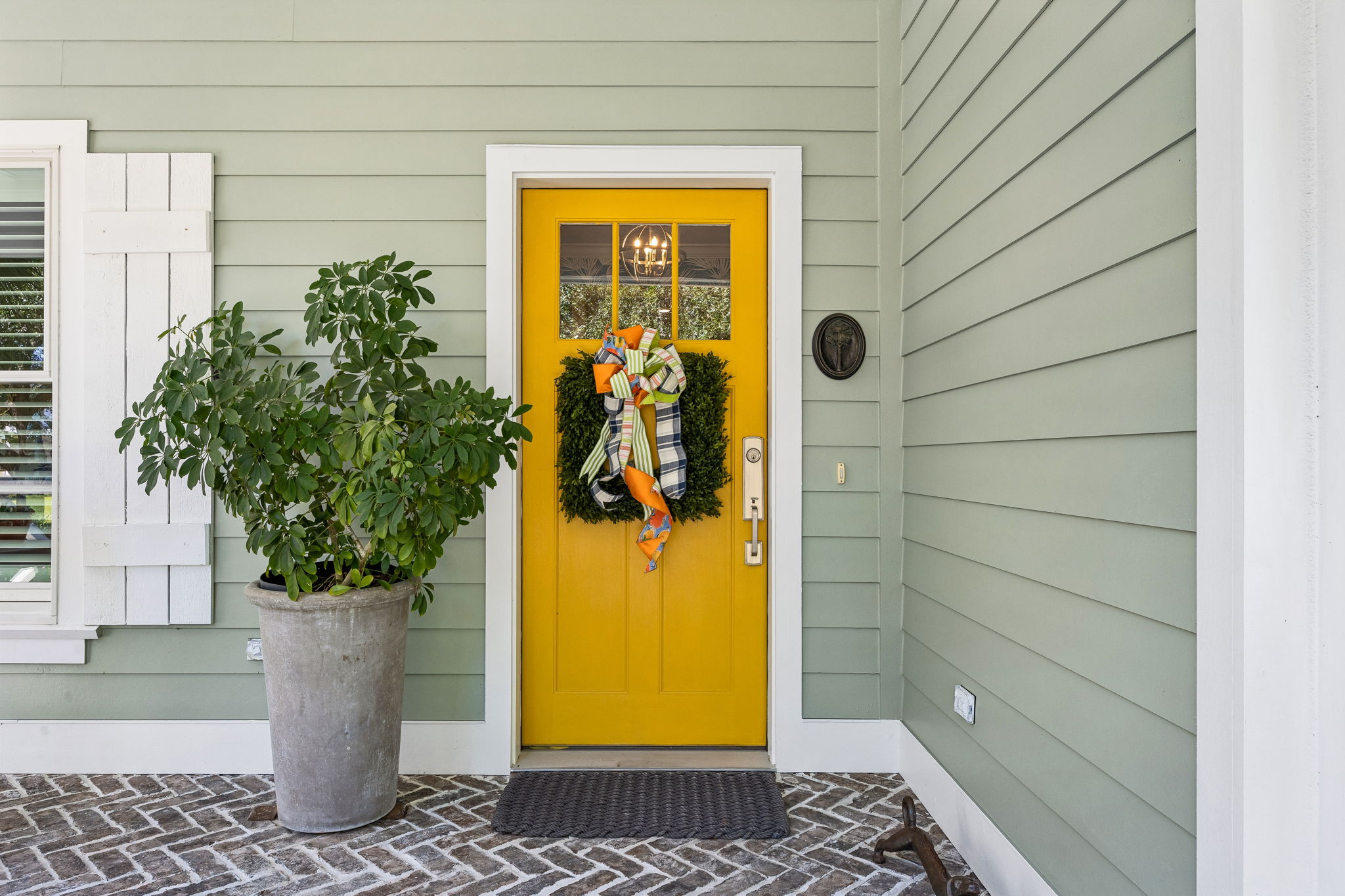 Front Entry Detail