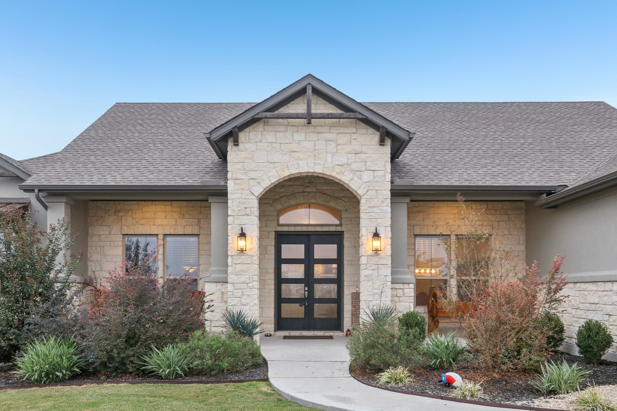 Houston Cv-S0512-005.jpg