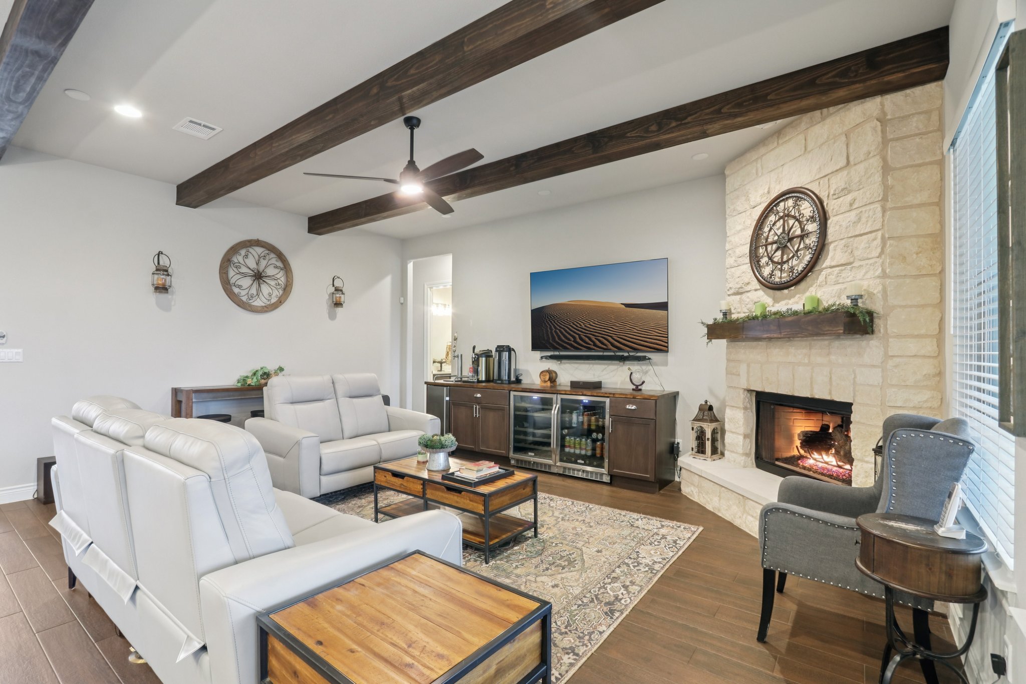 Houston Cv-S0512-013.jpg