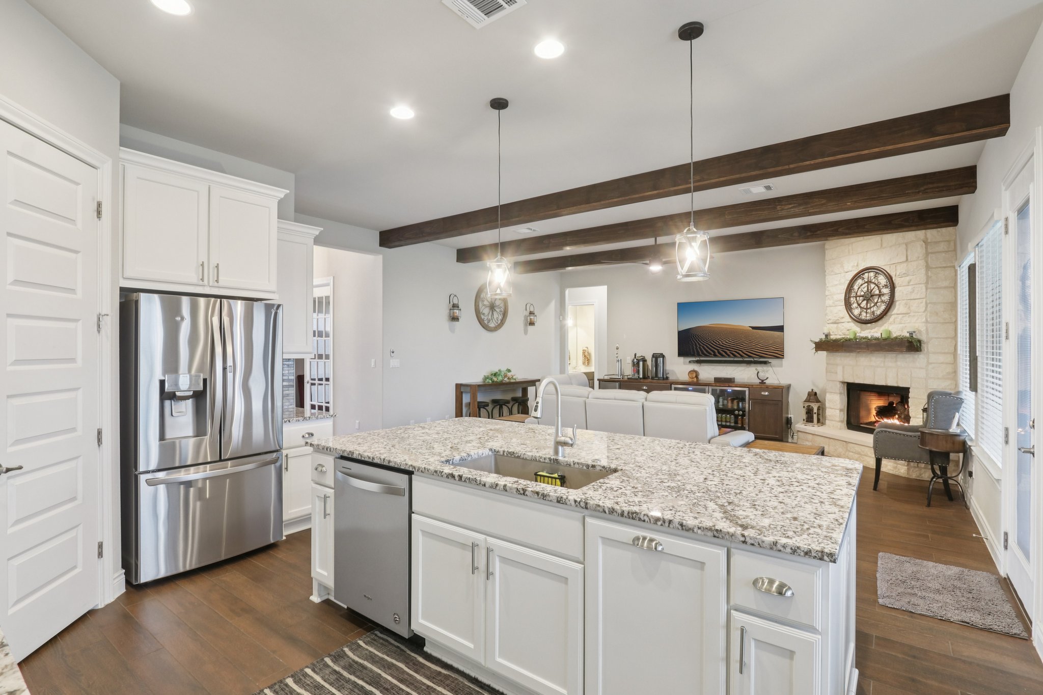 Houston Cv-S0512-020.jpg