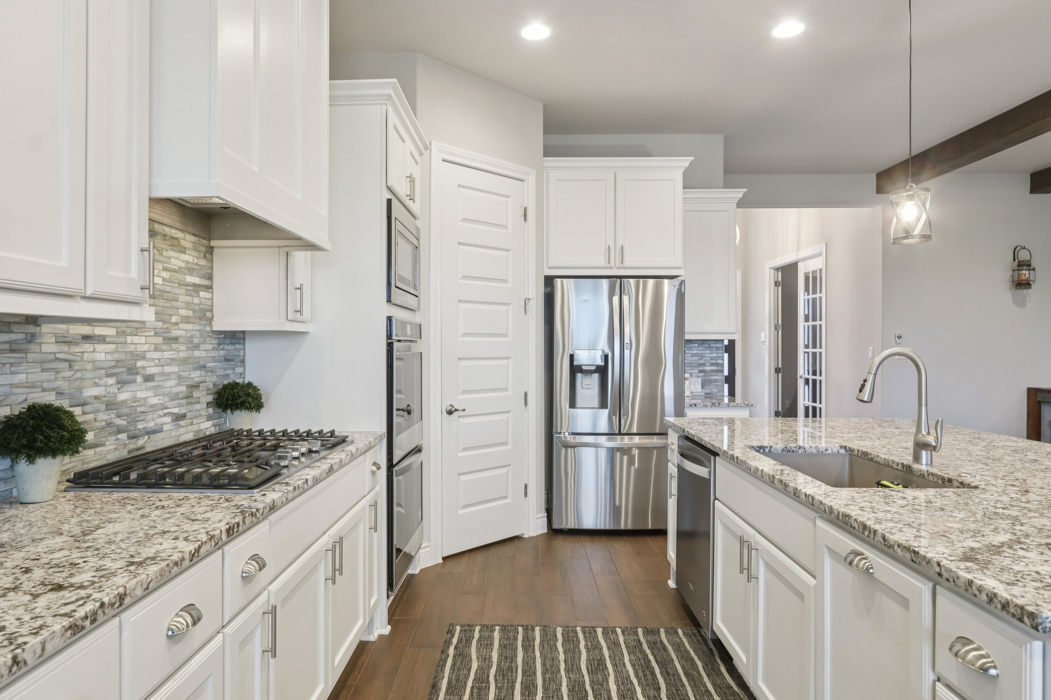 Houston Cv-S0512-022.jpg