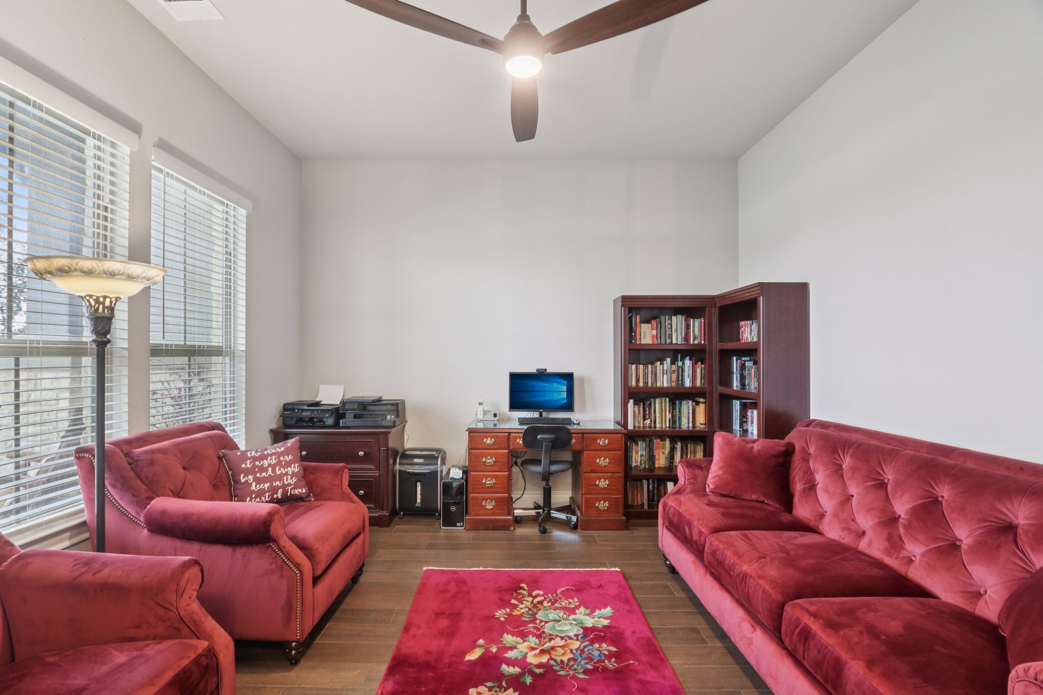 Houston Cv-S0512-033.jpg