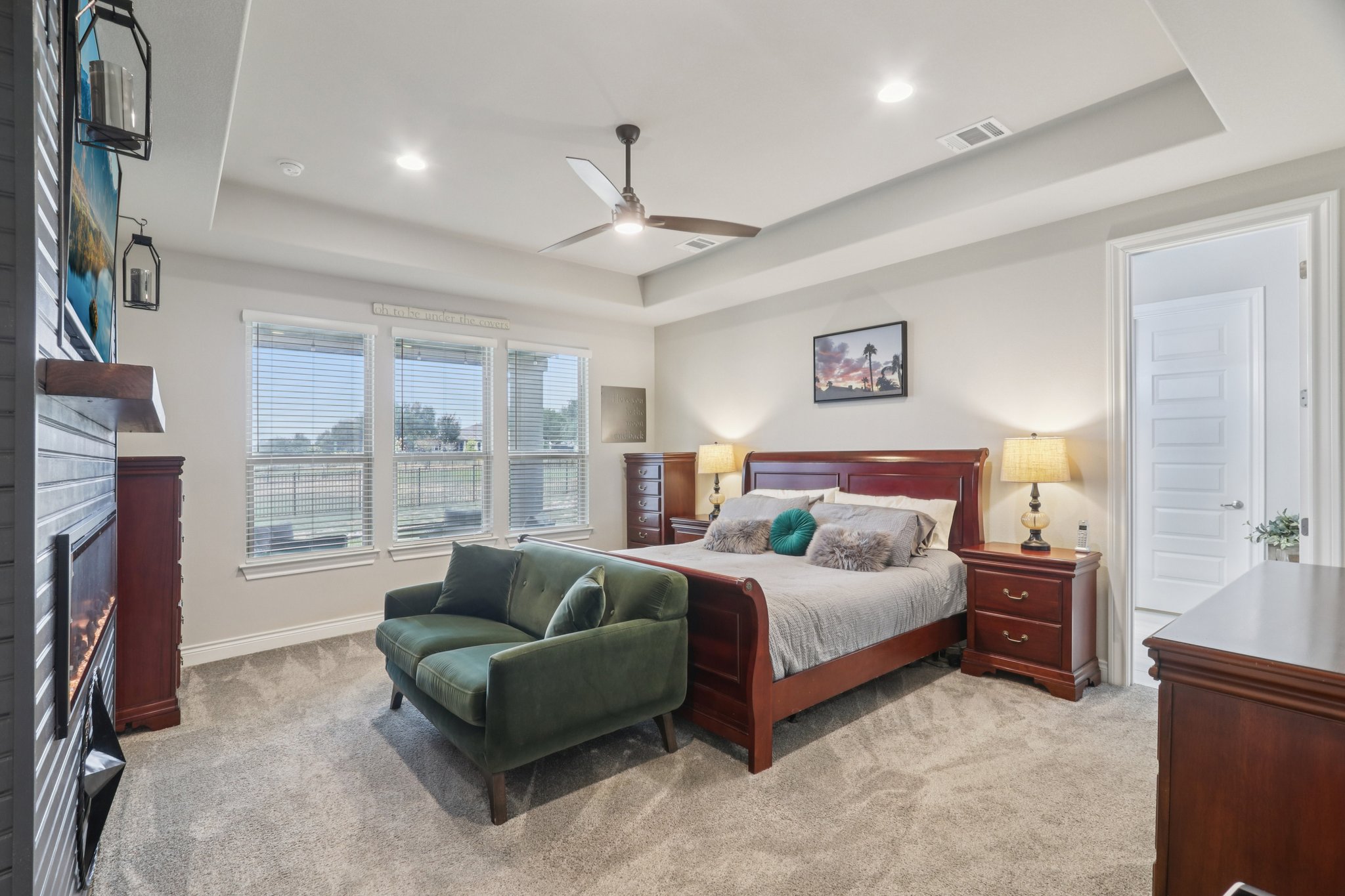 Houston Cv-S0512-038.jpg