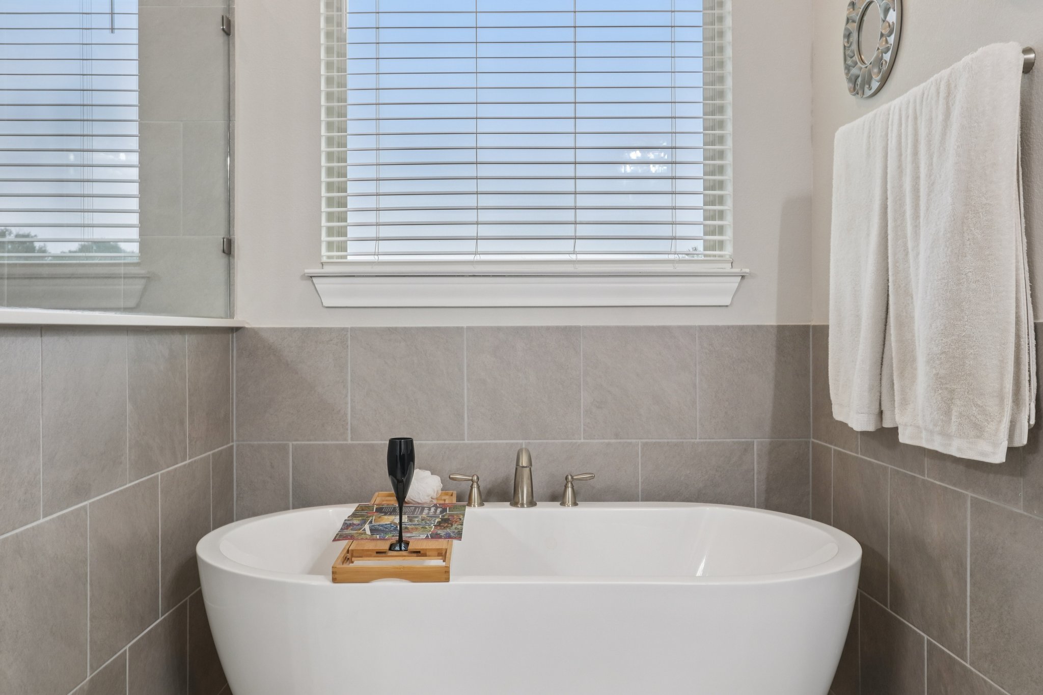 Houston Cv-S0512-050.jpg