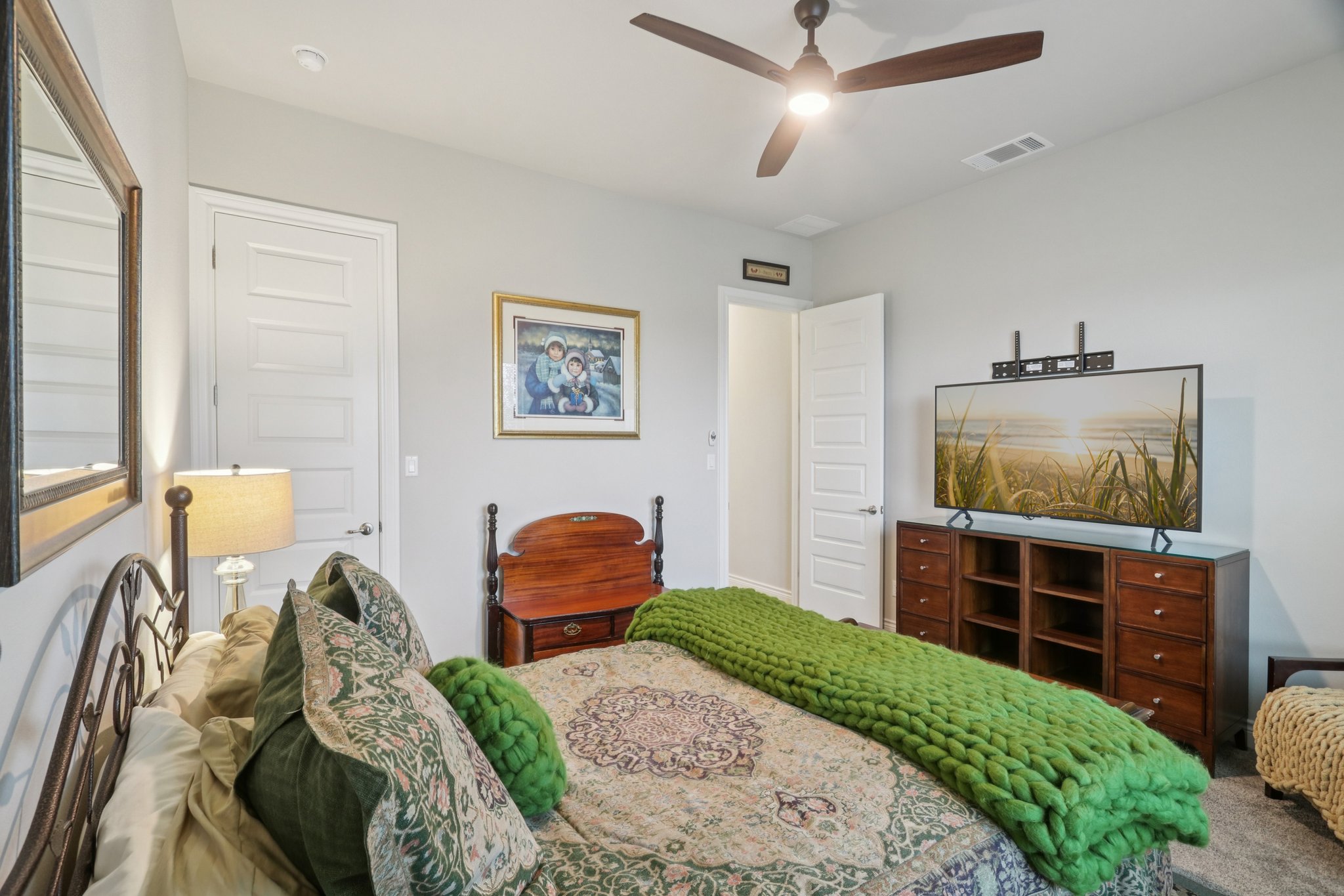 Houston Cv-S0512-056.jpg