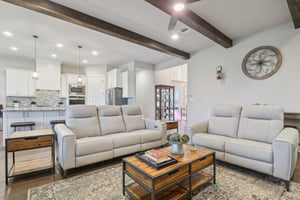 Houston Cv-S0512-014.jpg