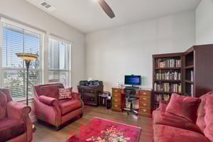 Houston Cv-S0512-034.jpg