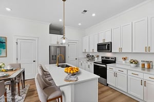 _DSC0874 virtually staged.jpeg