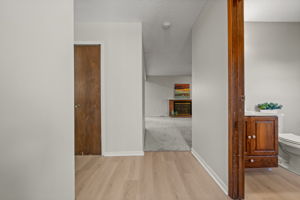  Photo 0