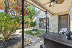  Photo 46