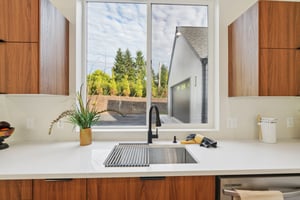 Lily Ln-S0108-020.jpg