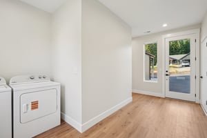Lily Ln-S0108-044.jpg