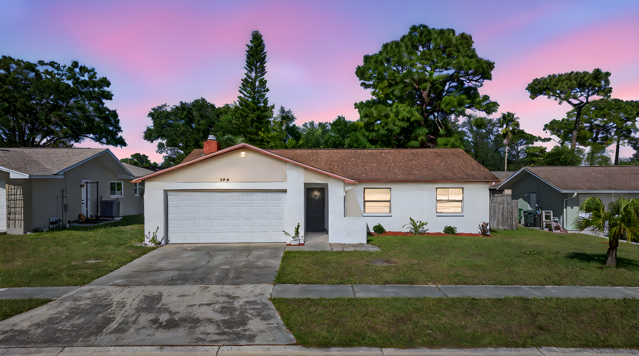 105 Lotus Cir-41 day to dusk.jpeg