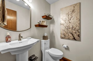  Photo 40