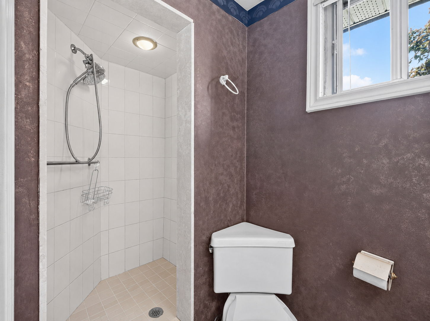 105 Palm Dr Toronto, ON M3H 2C2