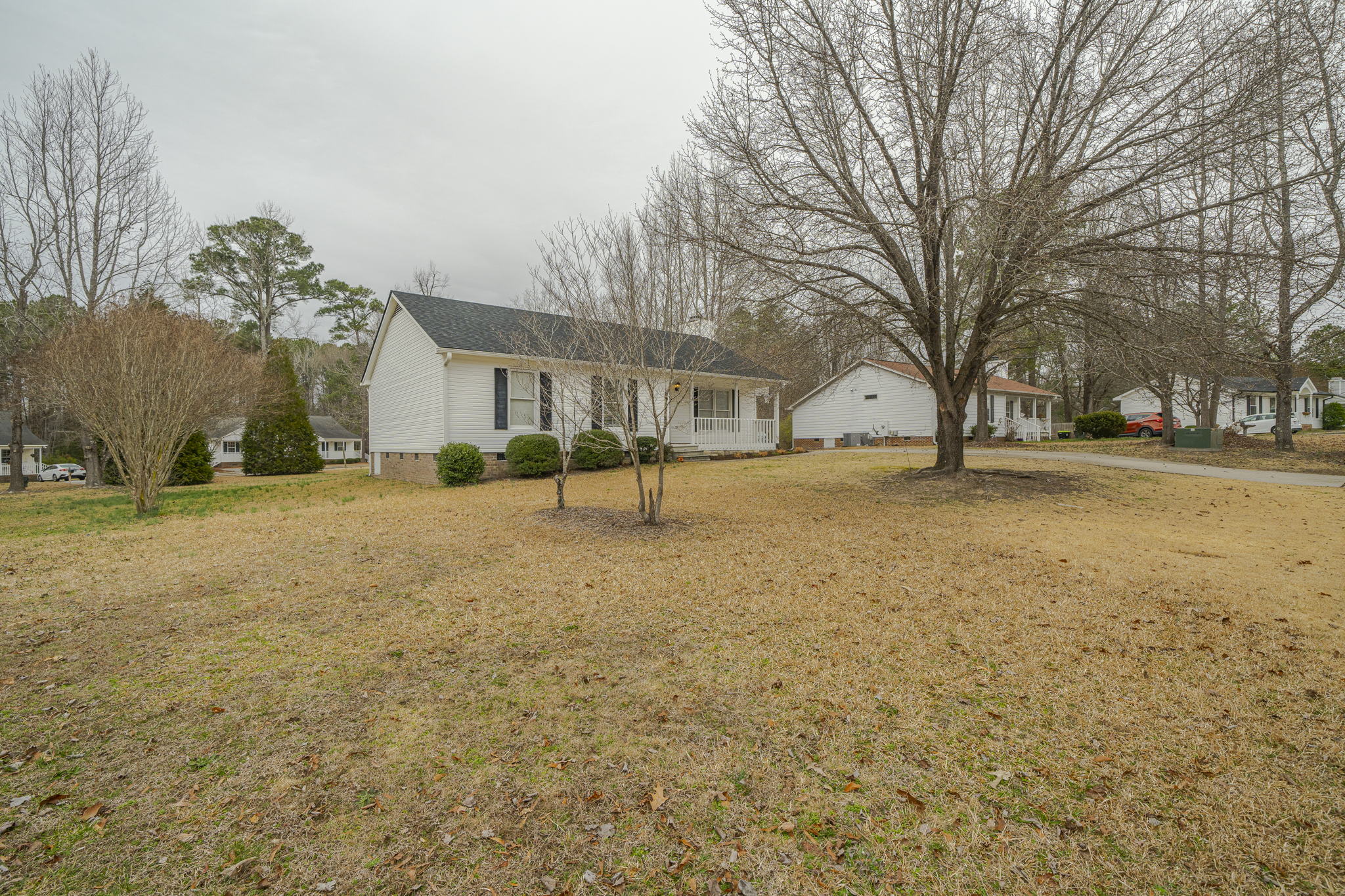 105 Pineview Dr, Zebulon, NC 27597, USA Photo 1