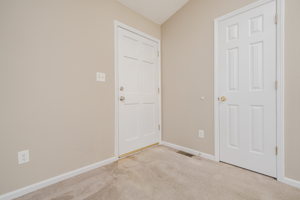 105 Pineview Dr, Zebulon, NC 27597, USA Photo 8