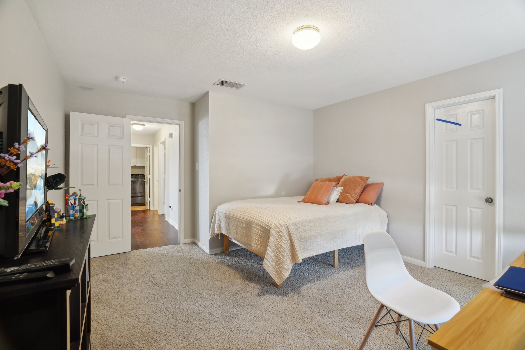 Springtree Cliff-027.jpg