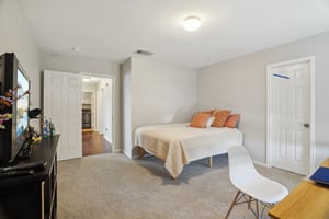 Springtree Cliff-027.jpg