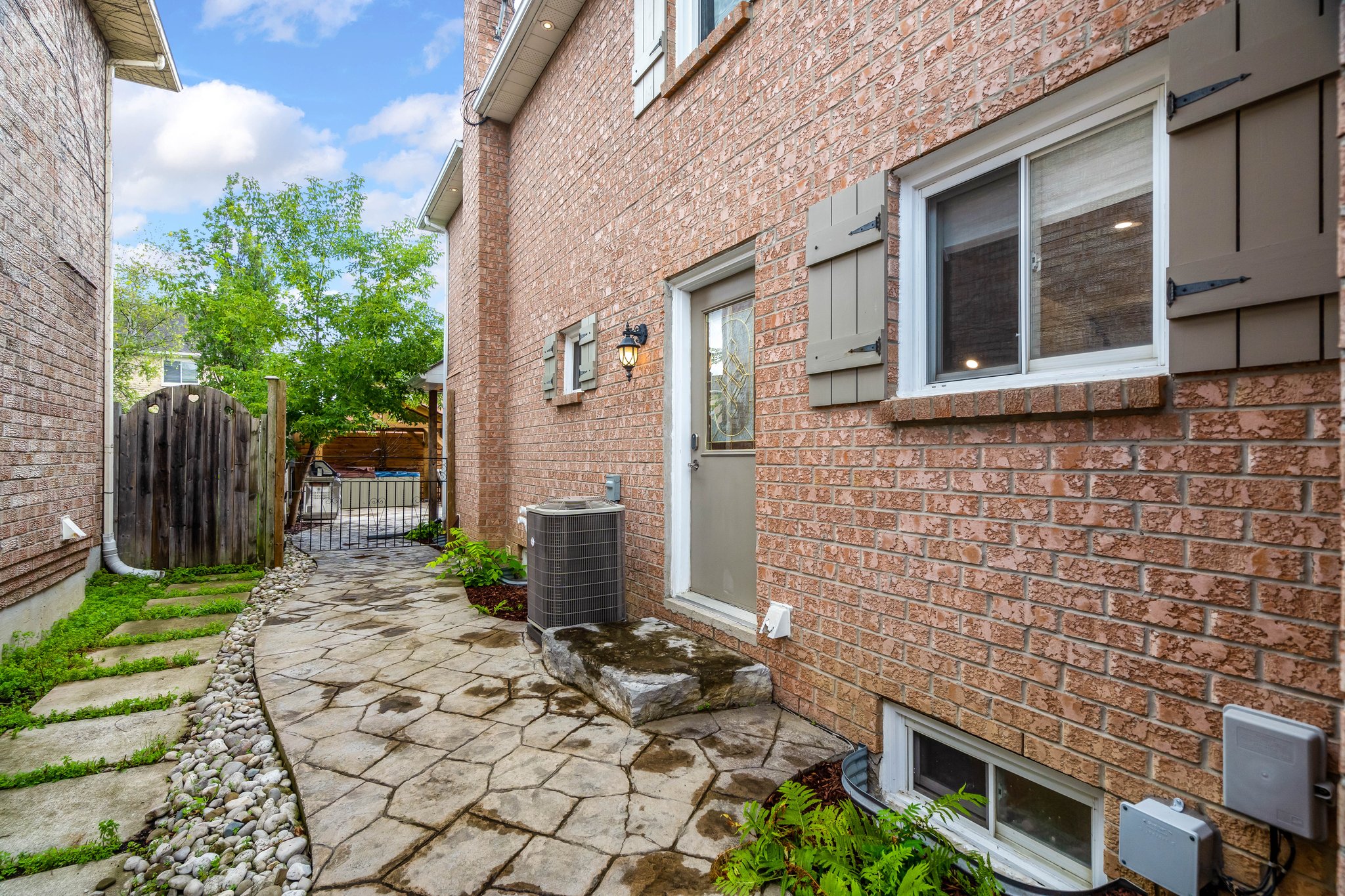 105 St Michaels Crescent, Bolton, ON L7E 5Y4, Canada Photo 46
