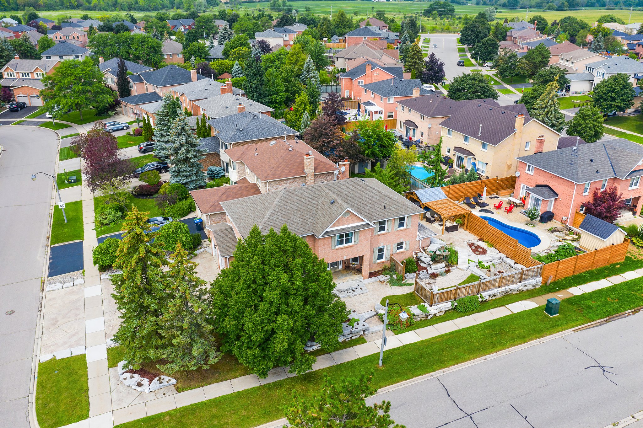 105 St Michaels Crescent, Bolton, ON L7E 5Y4, Canada Photo 5