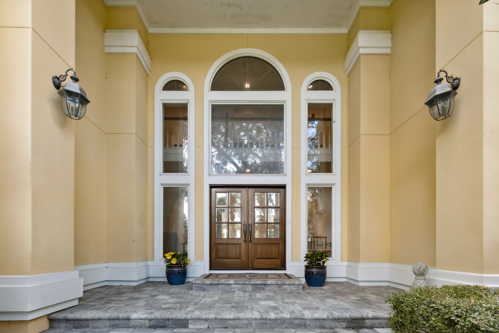 Front Entry Detail