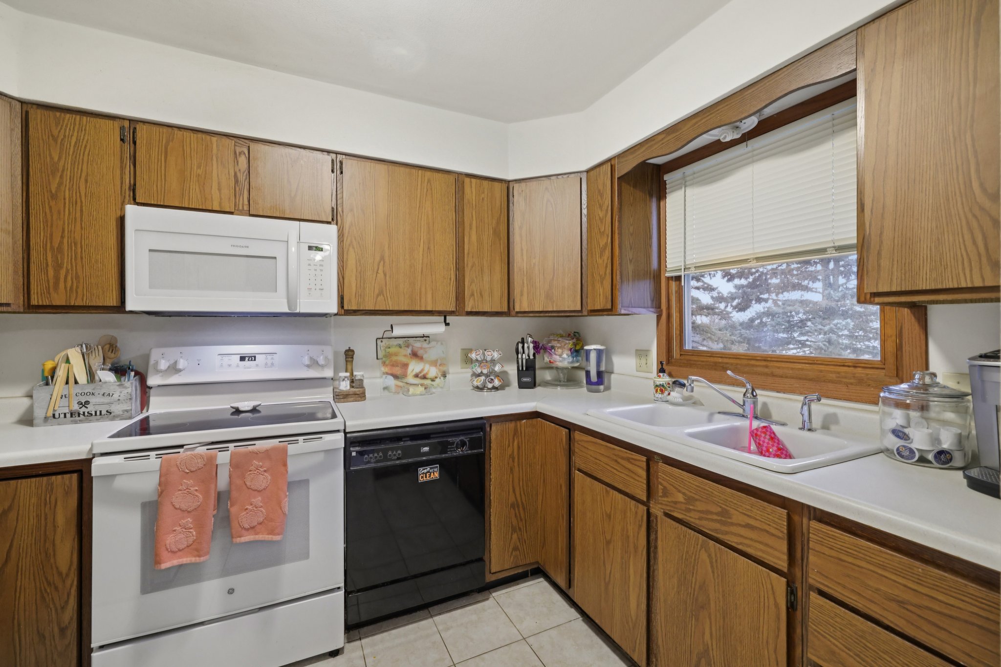 W Garfield St-S2611-021.jpg