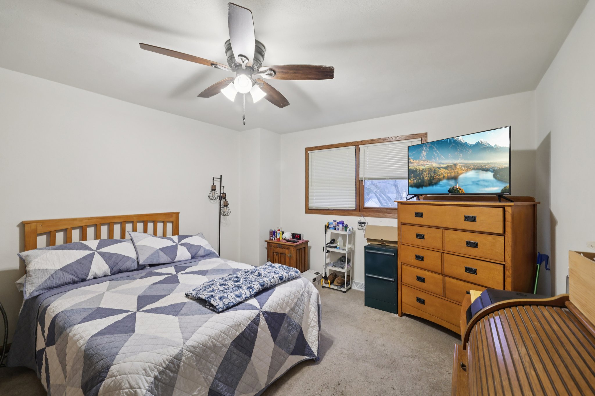 W Garfield St-S2611-028.jpg