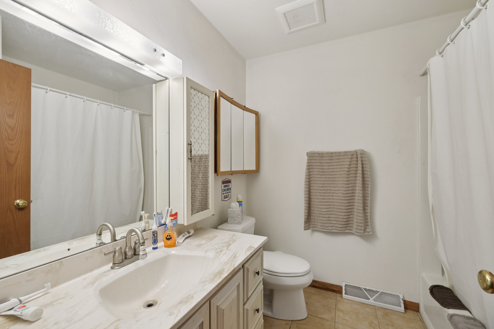 W Garfield St-S2611-032.jpg