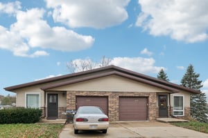 W Garfield St-S2611-004.jpg