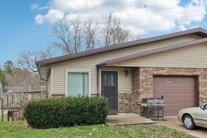 W Garfield St-S2611-006.jpg