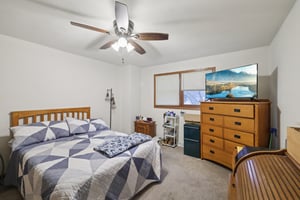 W Garfield St-S2611-028.jpg