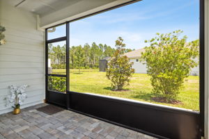 Screened-in Porch