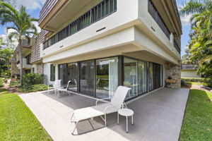  Photo 0